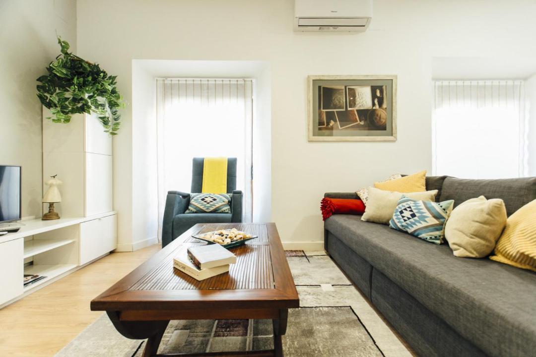 2BD Conde de Torrejon Lejlighed Sevilla Eksteriør billede